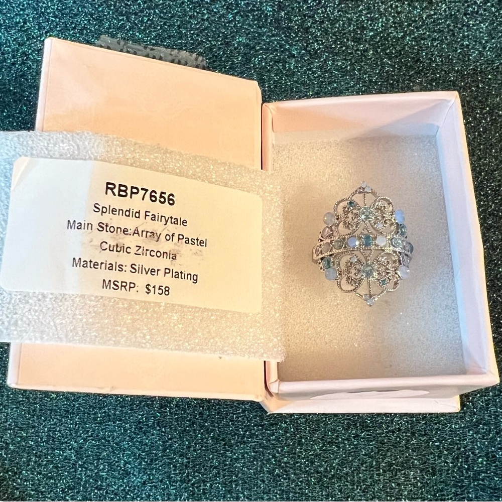Bomb Party Reign Princess Collection “Splendid Fairytale” Ring Sz 9 NWT RBP7656